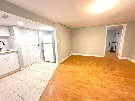 For Lease - 423 Osiris Drive, Richmond Hill, Ontario - Photo 4