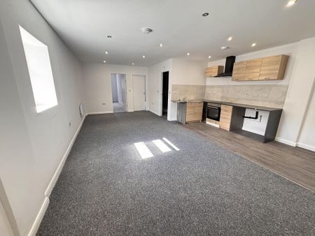 2 bedroom apartment to rent - Photo 3