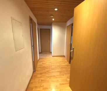 Stark! 3 Raum Wohnung mit neuer EBK! - Foto 1