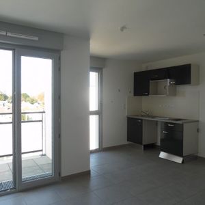 Location Appartement 1 pièce(s) - 30 m² - Photo 2