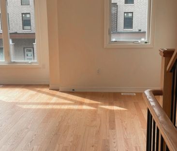 For Lease - 33 Queen Post Drive, Brampton, Ontario - Photo 5