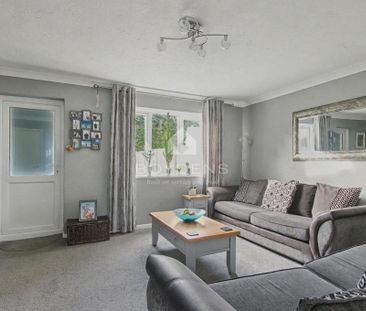 3 bedroom semi-detached house to rent - Photo 2