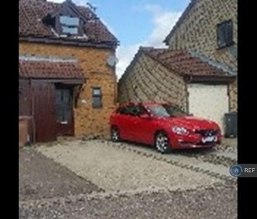 1 bedroom semi-detached house to rent - Photo 5