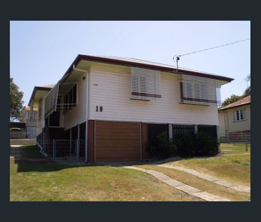 Classic Charm Positioned on a Generous Block - Photo 6