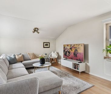 Flygkårsvägen, Täby - Photo 1