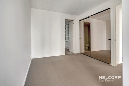 UNFURNISHED TWO BEDROOM, TWO BATHROOM AT ZEN - Photo 4