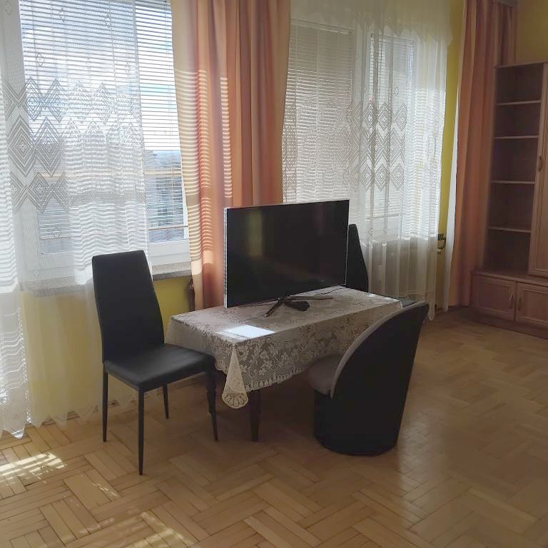 Głowackiego, 3-pokojowe, Umeblowane, 62m2, IV Piętro - Photo 1