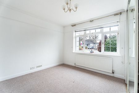 Available unfurnished from 08/12/2025 - Photo 5
