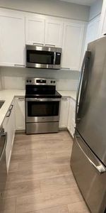 Bright 1BR/In suite laundry/SS appliances/Vinyl flooring/No pets - Photo 3