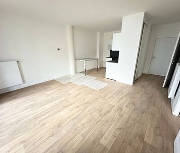 Location appartement 2 pièces 47.6 m² à Tourcoing (59200) - Photo 2