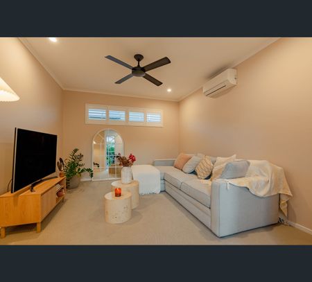 19 HeadSail Drive, Trinity Beach, Qld 4879 - Photo 4
