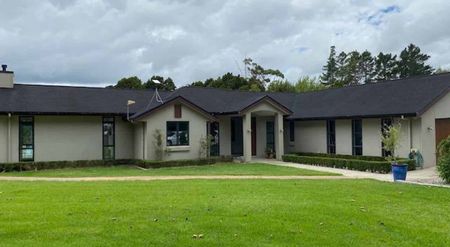 Large lifestyle home minutes from Warkworth - Photo 2