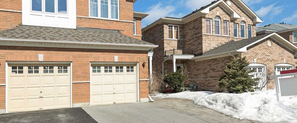 For Lease - 20 Rochefort Drive, Toronto, Ontario - Photo 1