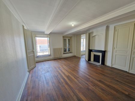 Location Appartement 5 pièces 169m² - Photo 4
