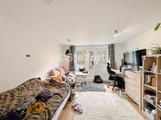Girdlestone Walk, N19, London - Photo 1