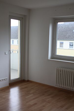 3 Zimmer, mit modernisiertem Badezimmer - Photo 3