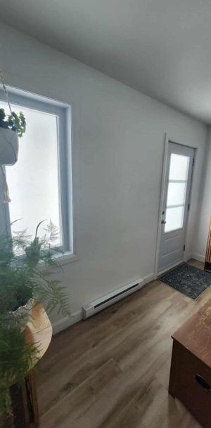 4 ½ à louer — Disponible le 1er juin - 1250 pieds - Photo 1