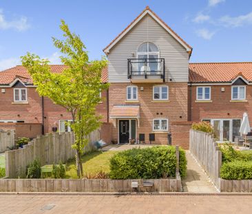 4 bedroom Town House to let - Photo 3