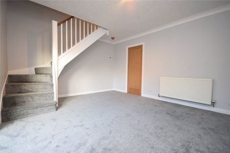 9, Leventhorpe Way, Oulton, Leeds, West Yorkshire, LS26 8NH - Photo 4