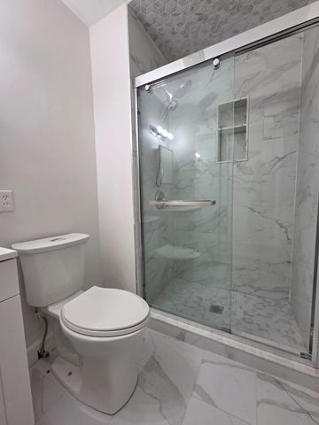 For Lease - 1445 Gerrard Street, Toronto, Ontario - Photo 3