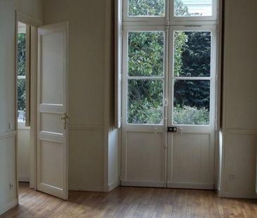 Louer appartement 4 pièces de 149 m² - Photo 1