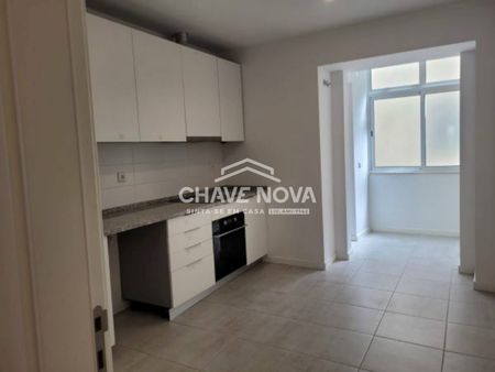 Apartamento T3 em Lisboa - Photo 2