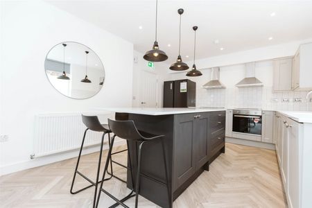 Filton Avenue - Photo 3