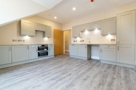 2 bedroom flat to rent - Photo 4