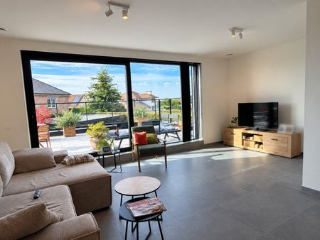 Appartement te huur in Wevelgem met 2 slaapkamers - Photo 3