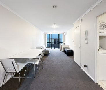 Queens Lodge apartment - Photo 1