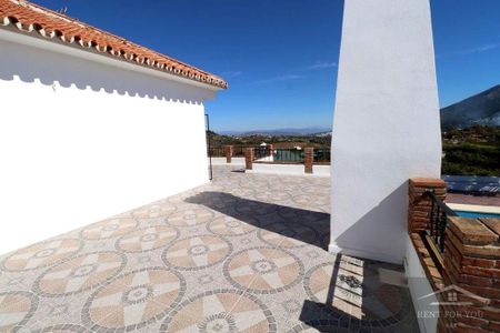 Luxury Villa for rent in Alhaurín el Grande, Andalusia - Photo 3