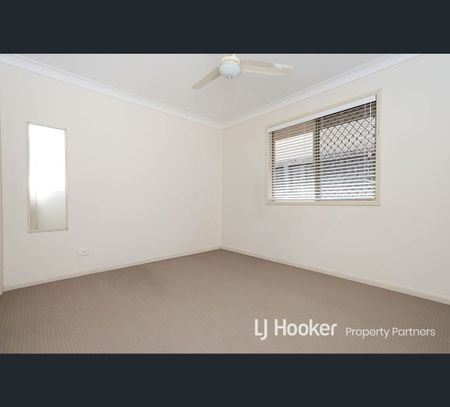 21 Nullarbor Circuit, Forest Lake, Qld 4078 - Photo 5