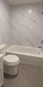 Magnifique 4 ½ neuf de A à Z, Confort et tranquillité à Montréal - Photo 4