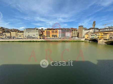 Trilocale in Affitto in Borgo San Jacopo a Firenze - Photo 2