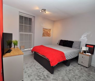 Swan Lane - Photo 3