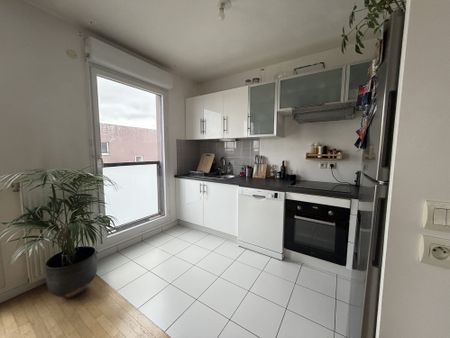 T2 – VIDE – VITRY-SUR-SEINE – 56,80 m² - BALCON - Photo 5
