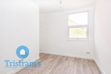 2 bed Mid Terraced House for Rent - Photo 2
