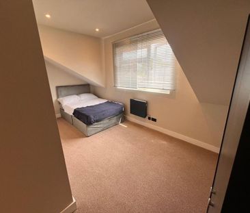 Studio to rent - Photo 6