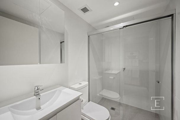 Ashfield - Photo 1