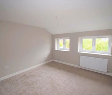 1 bedroom terraced house to rent - Photo 2