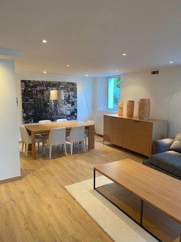 Location Appartement 85m² CALUIRE ET CUIRE 69300 - Photo 2