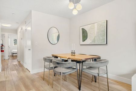 8 Avenue Southeast - Photo 4