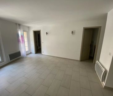 Appartement 2 Pièces 42 m² - Photo 2