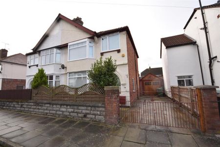 3 bedroom semi-detached house to rent - Photo 2
