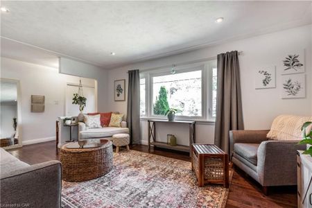 For Lease - 107 Ellis Crescent Unit# Upper, Waterloo, Ontario - Photo 3