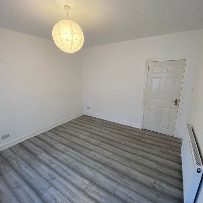 Main Street, Rutherglen | £795 Monthly - Photo 1