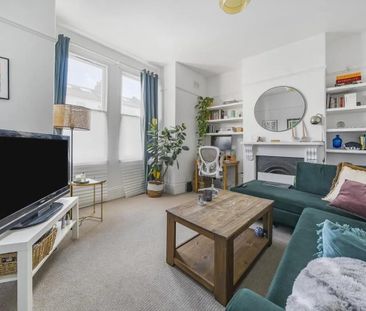 2 Bed Flat, Henslowe Road, SE22 - Photo 4