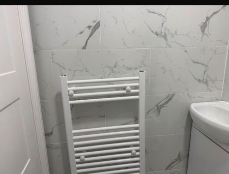 Studio Flat, The Close, LU3 - Photo 4