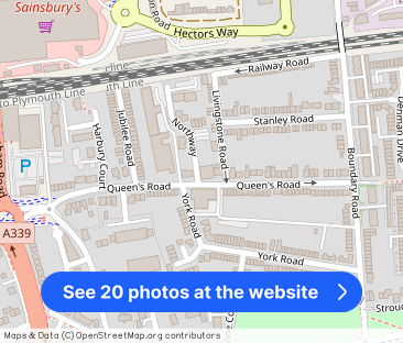 Newbury, Berkshire, RG14 - Photo 1