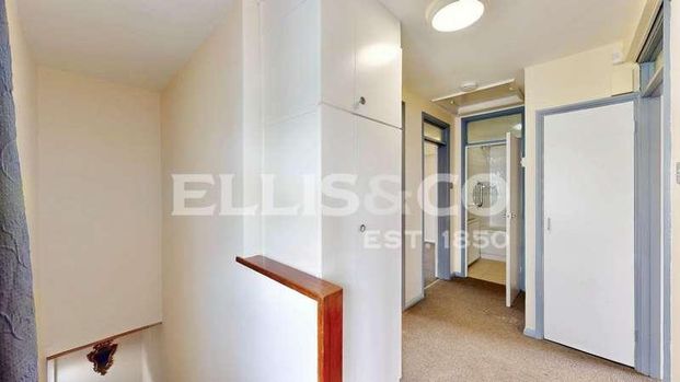 Jordan Road, Perivale, Greenford, UB6 - Photo 1